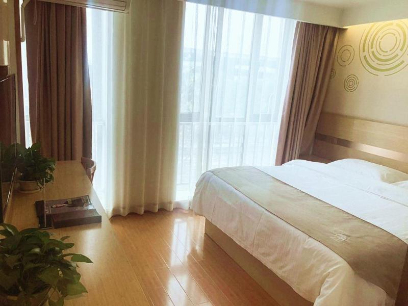 Greentree Inn Shanghai Minhang District Beiqiao Subway Station Express Hotel Bagian luar foto