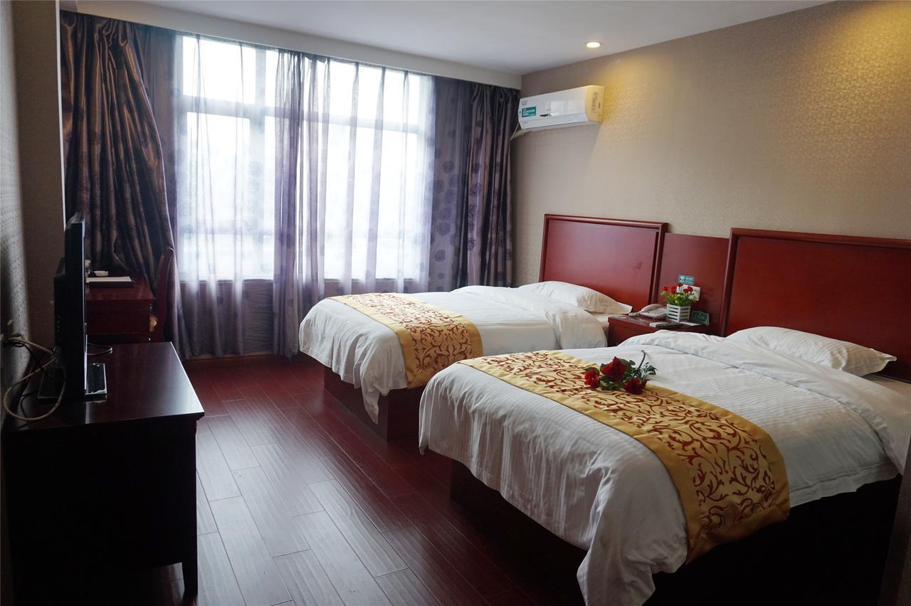 Greentree Inn Shanghai Minhang District Beiqiao Subway Station Express Hotel Bagian luar foto