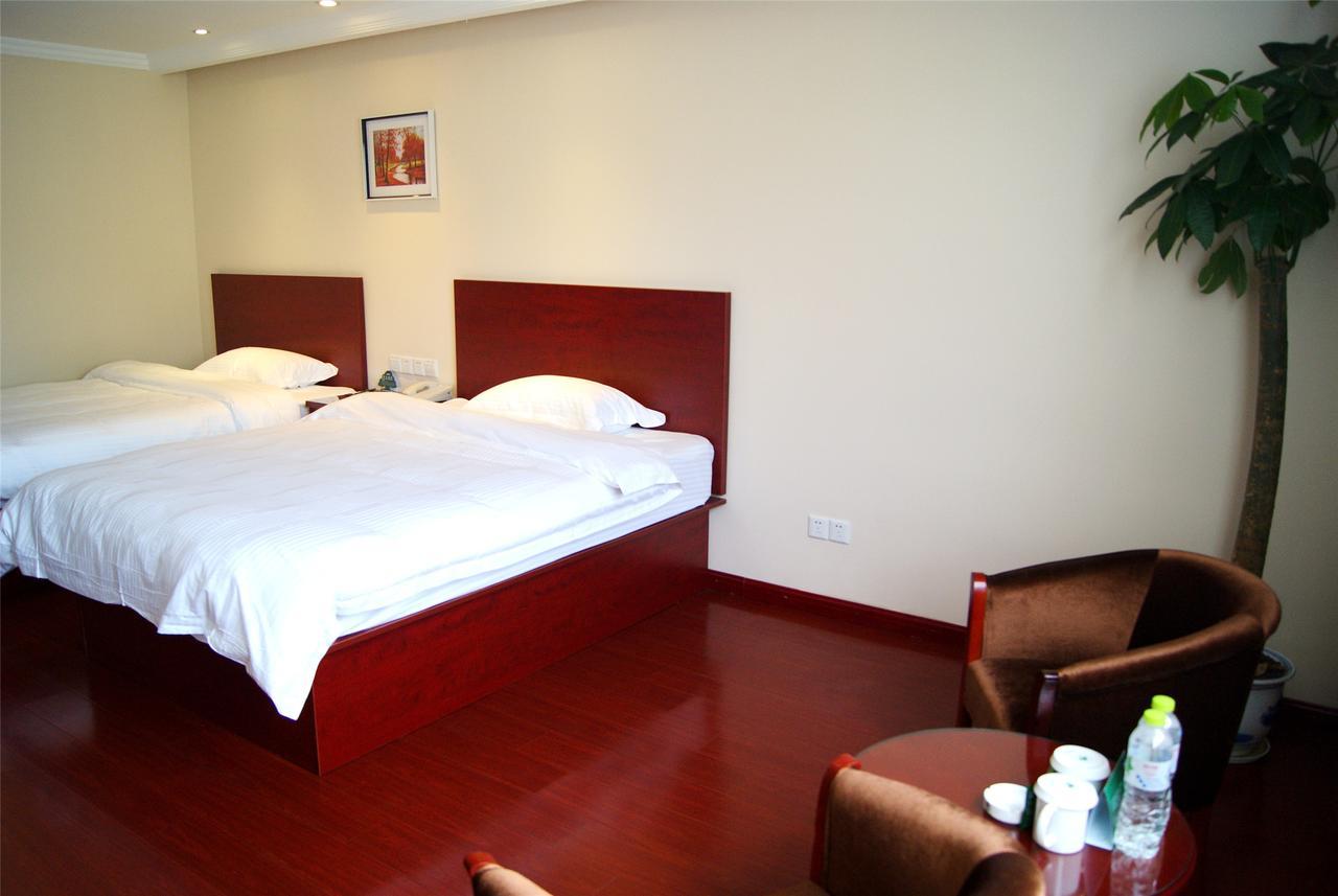Greentree Inn Shanghai Minhang District Beiqiao Subway Station Express Hotel Bagian luar foto