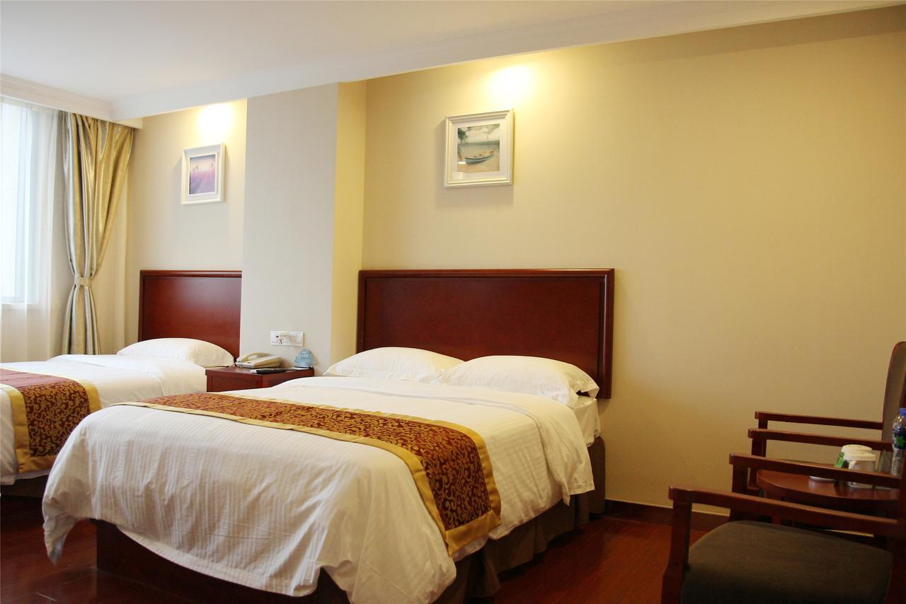 Greentree Inn Shanghai Minhang District Beiqiao Subway Station Express Hotel Bagian luar foto
